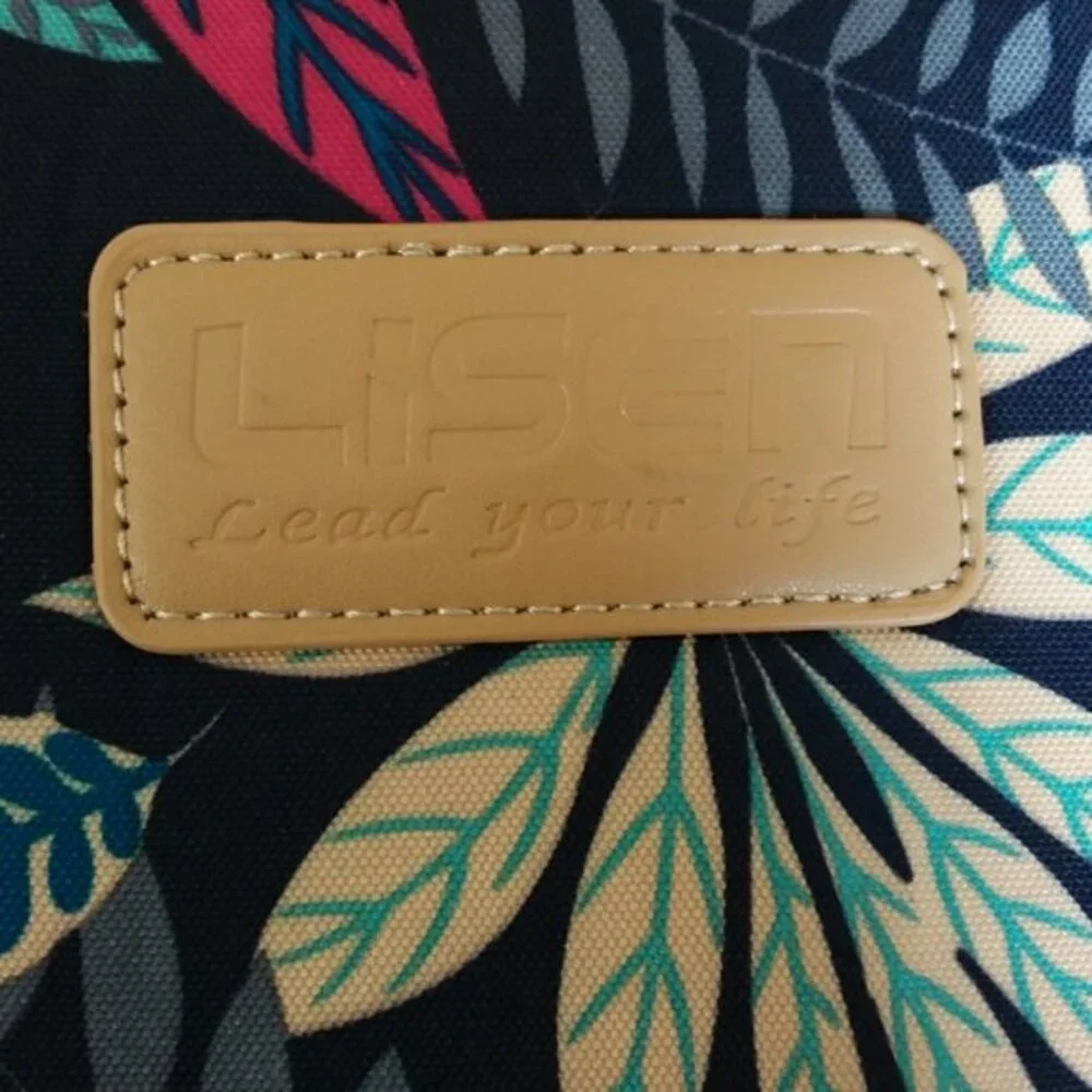 Lisen Floral Zip Zip Laptop Sleeve